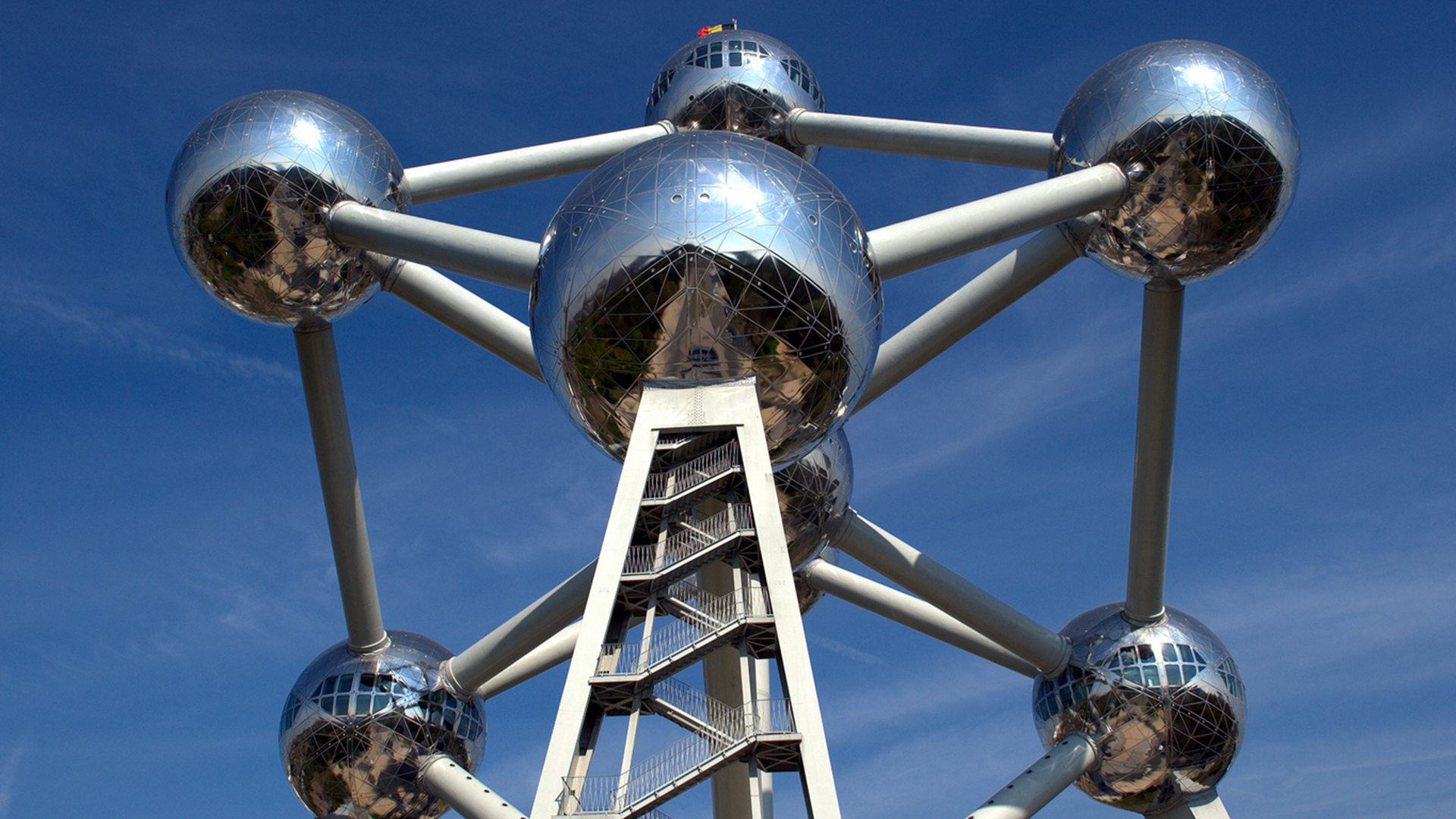 the Atomium in figures